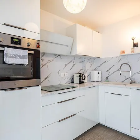 Appartement Guestready - Beau Près De La Défense *